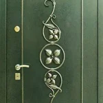 product-metallicheskaia-dver-s-kovkoi-no1-5a28bc444ad6.webp