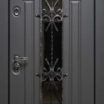 product-metallicheskaia-dver-s-kovkoi-no24-29a8c0fe8e28.webp