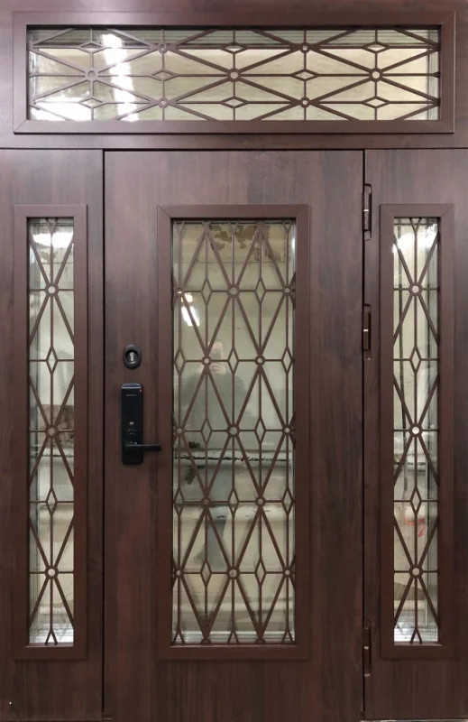 Металлическая с фрамугой №13